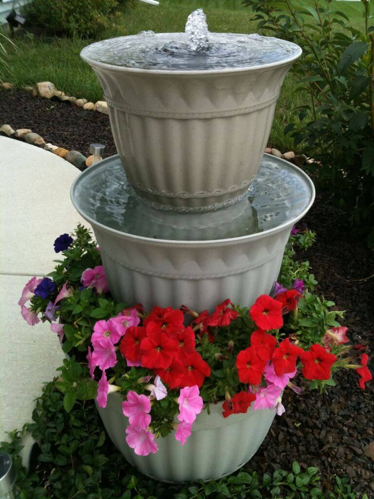 Tiered Fountain With Pot Planters