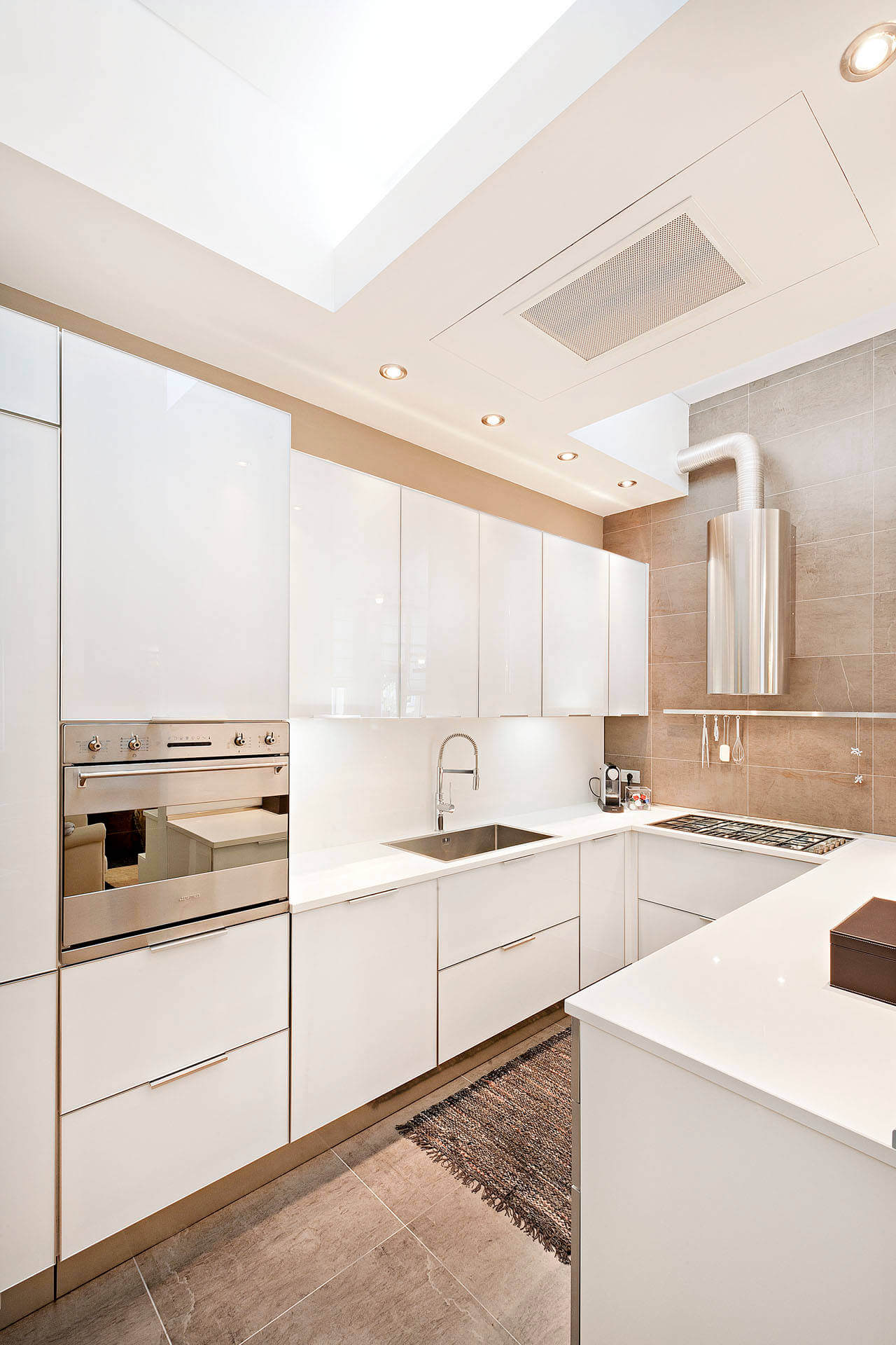 All White Modular Kitchen Decor