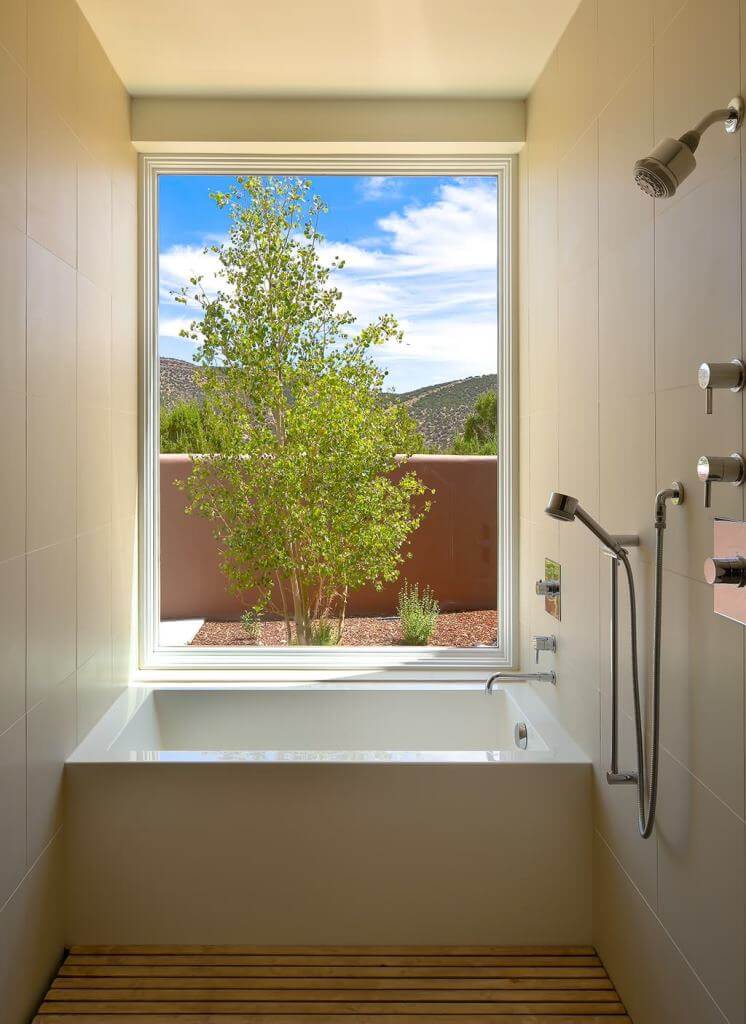 Seamless Design Built-In Bathtub