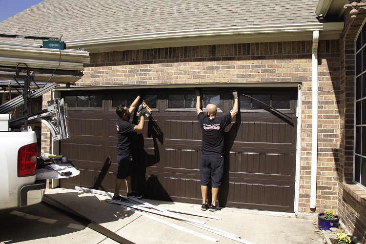 How Much Does Garage Door Repair Cost on Average? Interior Style