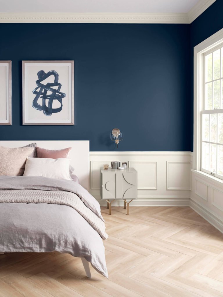 Deep Navy Blue Walls Interior Style